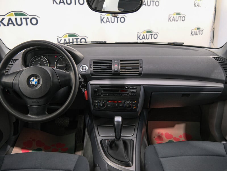 Photo 12 - Bmw 120 2005 y Hatchback