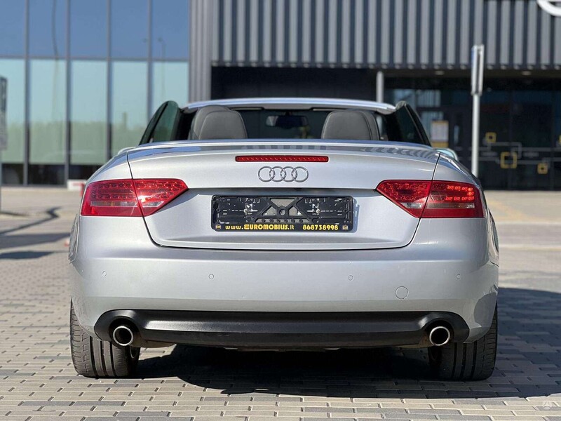 Photo 11 - Audi A5 2010 y Convertible