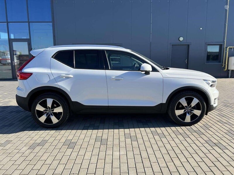 Фотография 4 - Volvo XC40 2019 г Внедорожник / Кроссовер