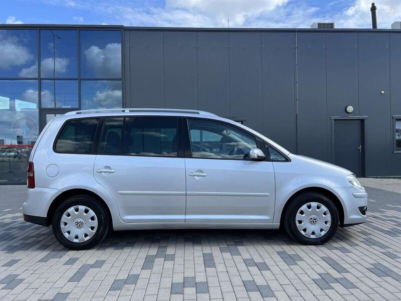 Фотография 4 - Volkswagen Touran 2006 г Минивэн