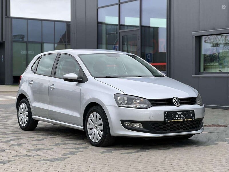 Photo 1 - Volkswagen Polo 2009 y Hatchback