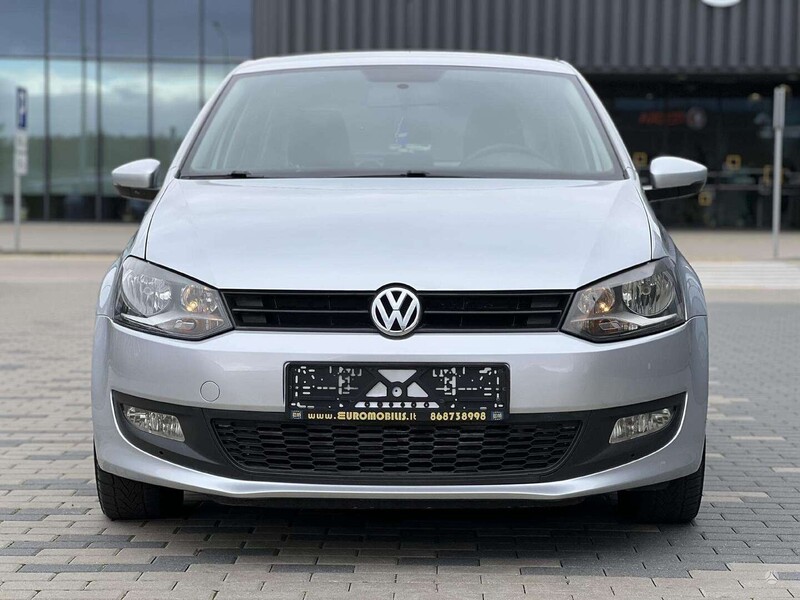 Photo 3 - Volkswagen Polo 2009 y Hatchback