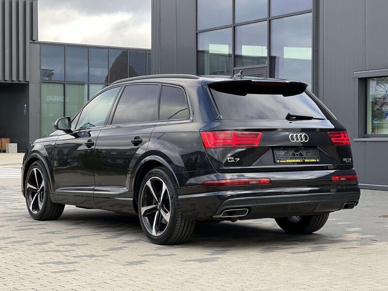 Photo 16 - Audi Q7 2019 y Off-road / Crossover