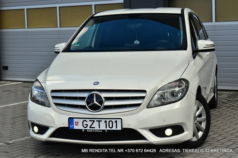 Photo 2 - Mercedes-Benz B 200 2013 y Hatchback