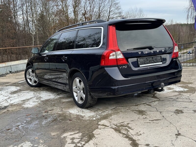 Photo 10 - Volvo V70 D5 Summum 2010 y