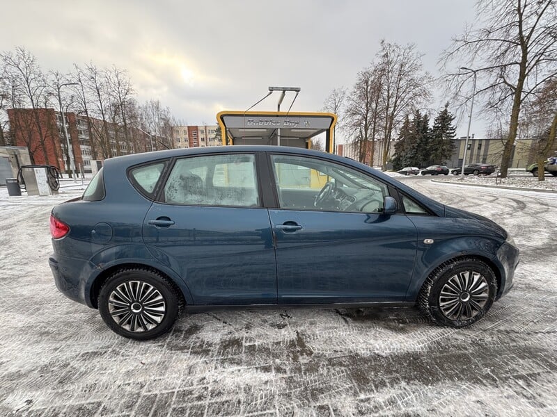 Photo 5 - Seat Toledo 2005 y Hatchback