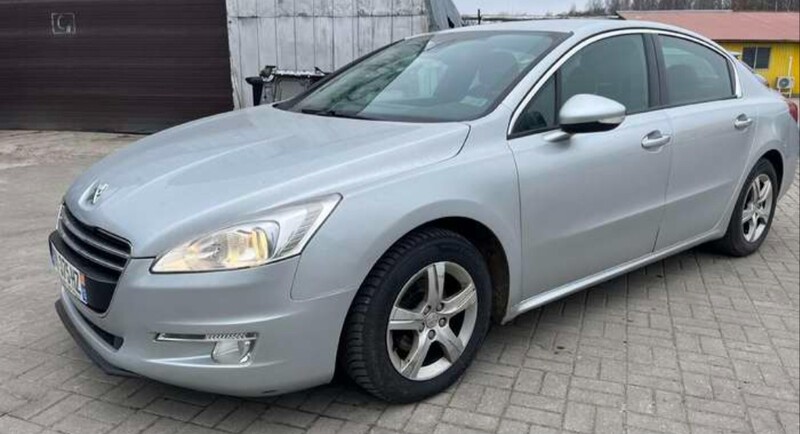 Photo 2 - Peugeot 508 2012 y Sedan