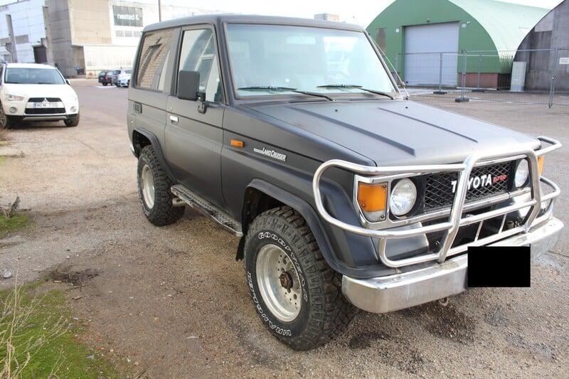 Photo 4 - Toyota Land Cruiser 1990 y Off-road / Crossover