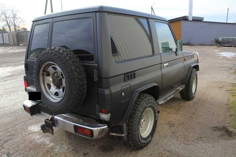 Photo 5 - Toyota Land Cruiser 1990 y Off-road / Crossover