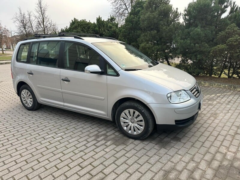 Фотография 3 - Volkswagen Touran 2006 г Минивэн