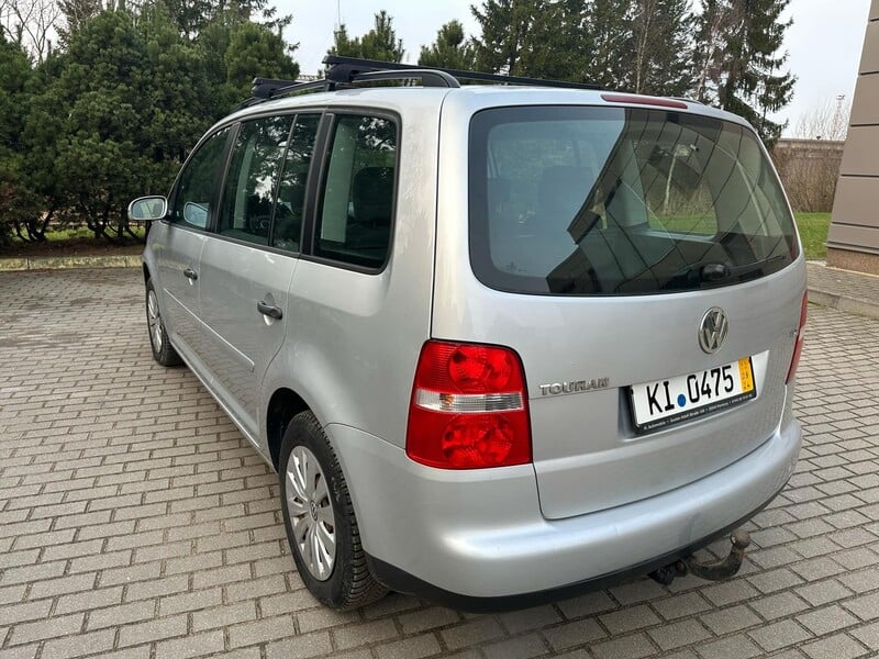 Фотография 7 - Volkswagen Touran 2006 г Минивэн