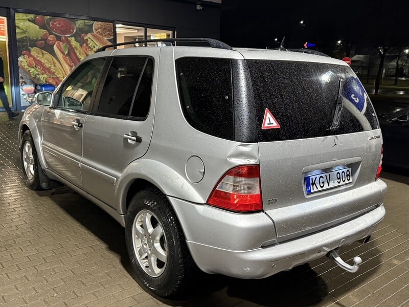 Photo 8 - Mercedes-Benz ML 270 2004 y Off-road / Crossover