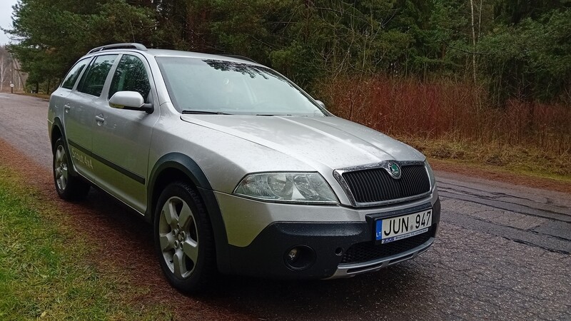 Photo 7 - Skoda Octavia Scout 2007 y Wagon