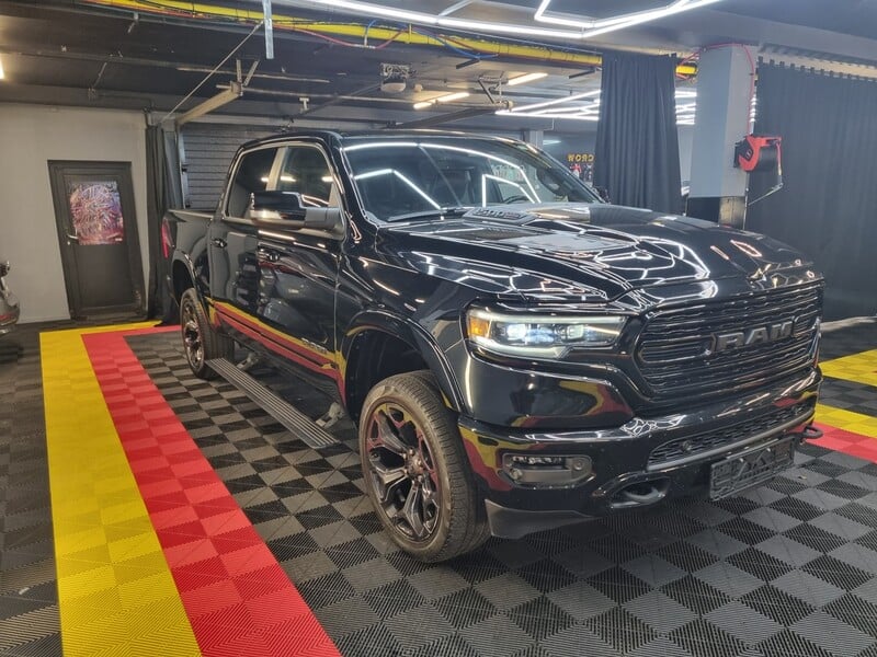 Photo 3 - Dodge RAM 2022 y Pickup