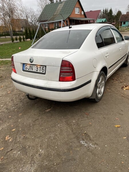 Nuotrauka 2 - Skoda Superb 2004 m Sedanas