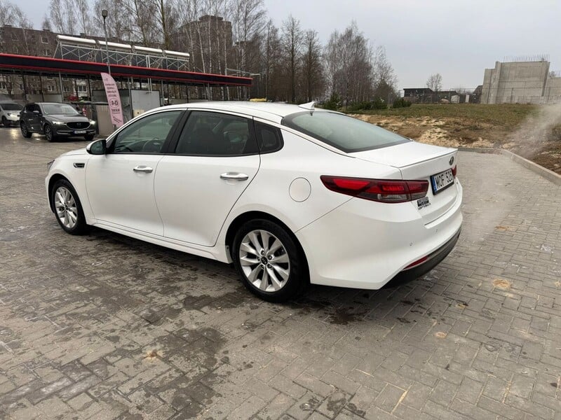 Фотография 11 - Kia Optima 2018 г Седан