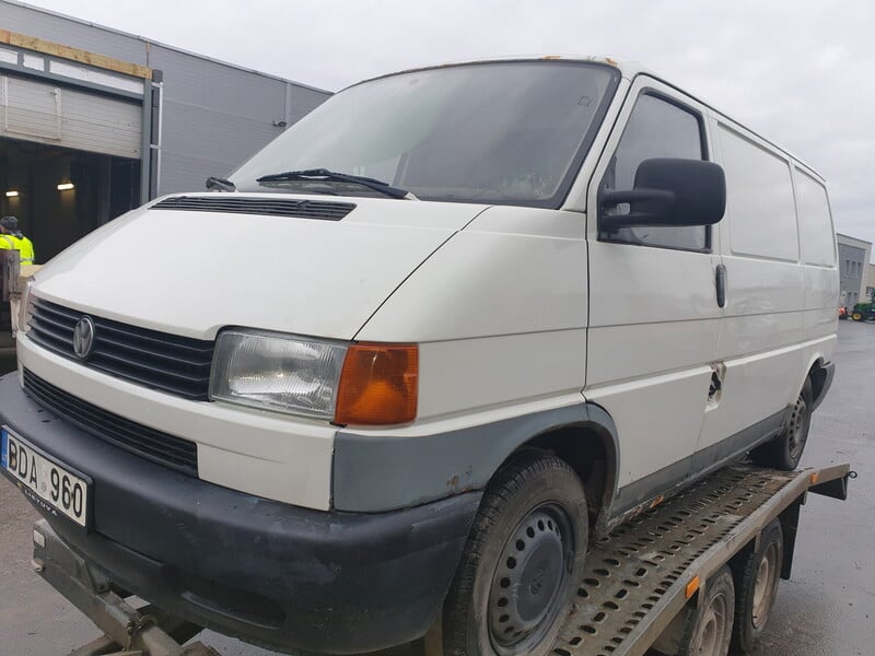 Photo 1 - Volkswagen Transporter 2000 y Heavy minibus