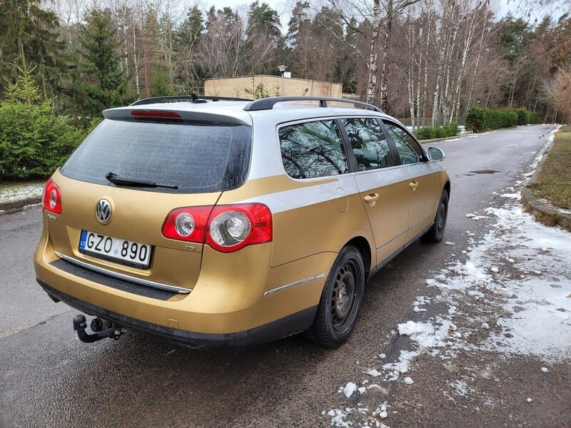 Photo 9 - Volkswagen Passat 2010 y Wagon