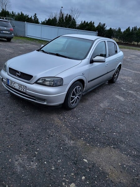 Фотография 3 - Opel Astra 2003 г Хэтчбек