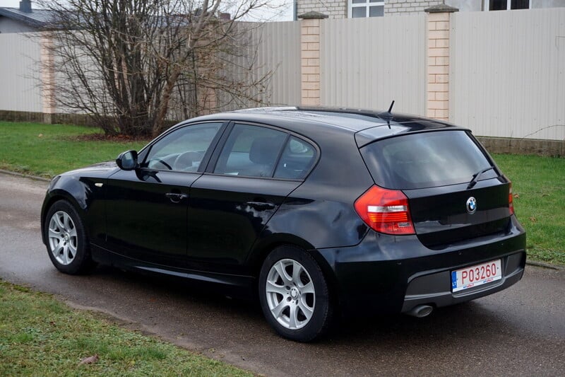 Photo 4 - Bmw 120 2010 y Hatchback