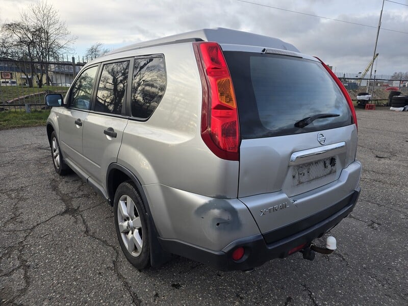 Photo 4 - Nissan X-Trail 2009 y Off-road / Crossover