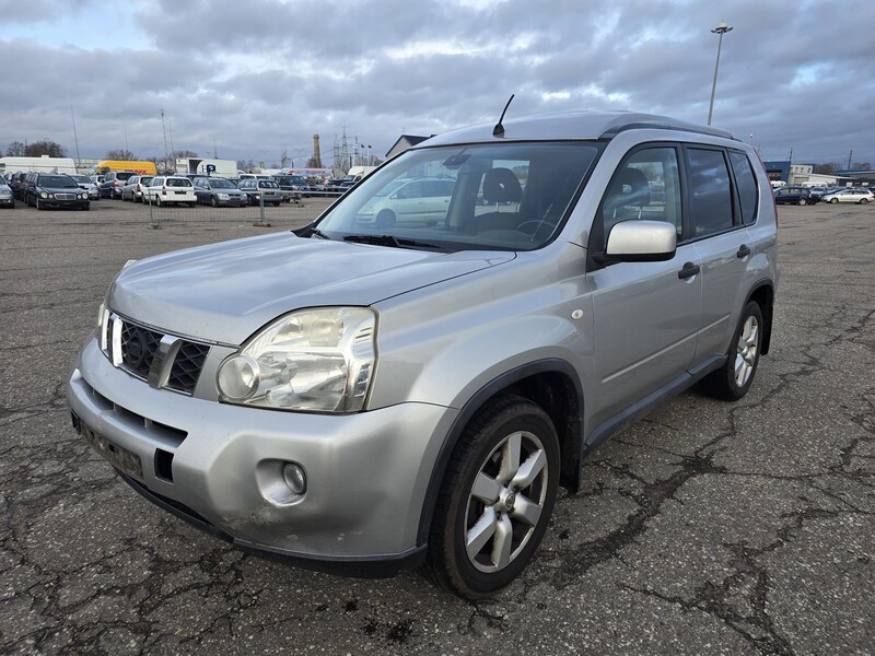 Photo 2 - Nissan X-Trail 2009 y Off-road / Crossover