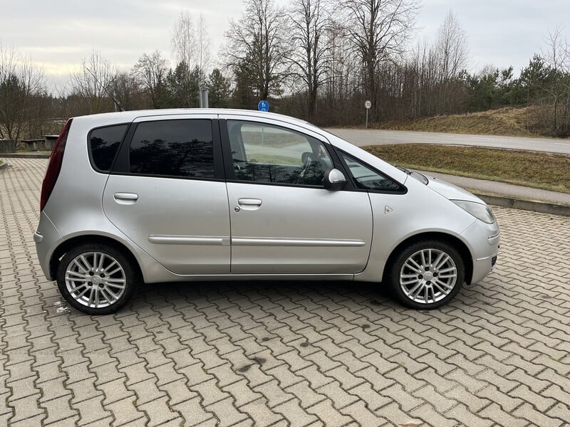 Фотография 6 - Mitsubishi Colt 2008 г Хэтчбек