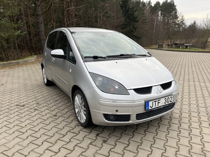 Фотография 8 - Mitsubishi Colt 2008 г Хэтчбек