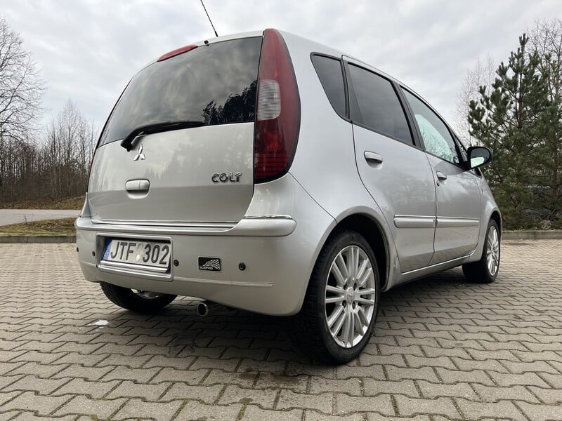 Фотография 9 - Mitsubishi Colt 2008 г Хэтчбек