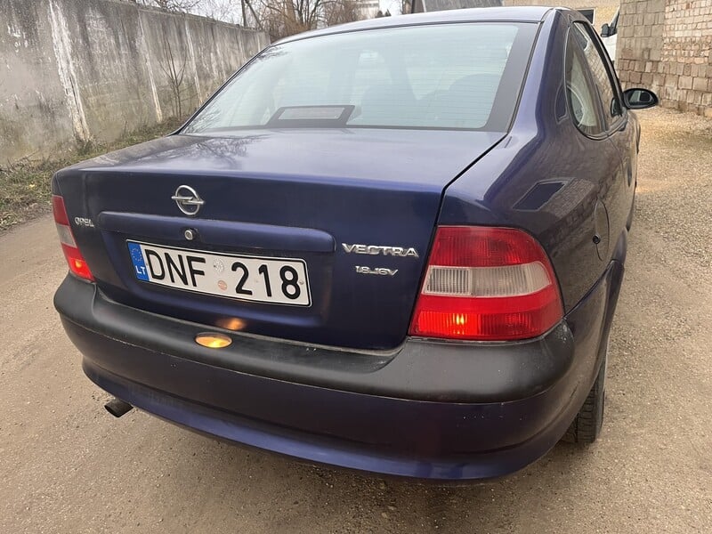 Nuotrauka 7 - Opel Vectra 1998 m Sedanas