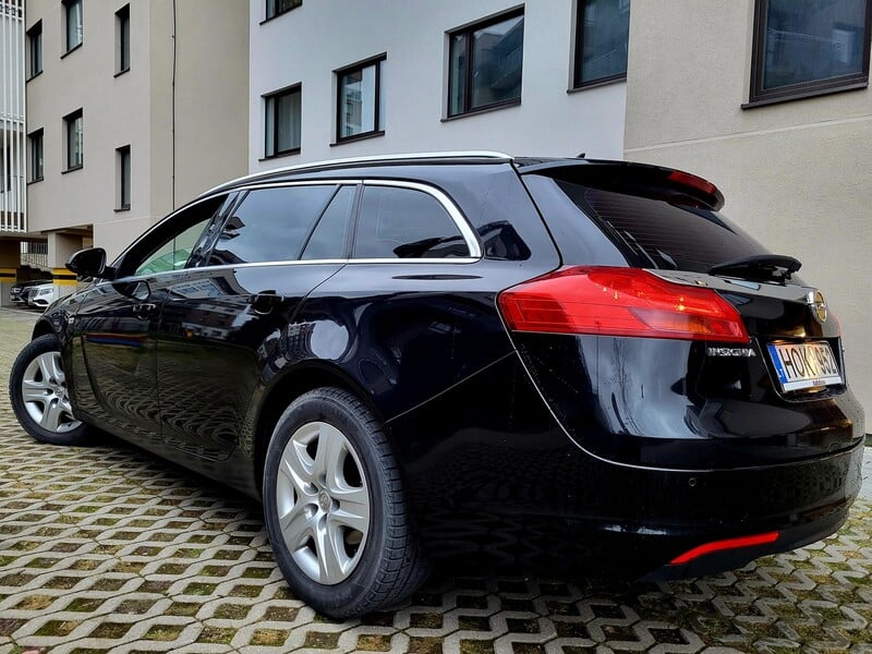 Фотография 3 - Opel Insignia 2011 г Универсал