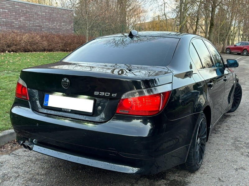 Nuotrauka 6 - Bmw 530 2004 m Sedanas