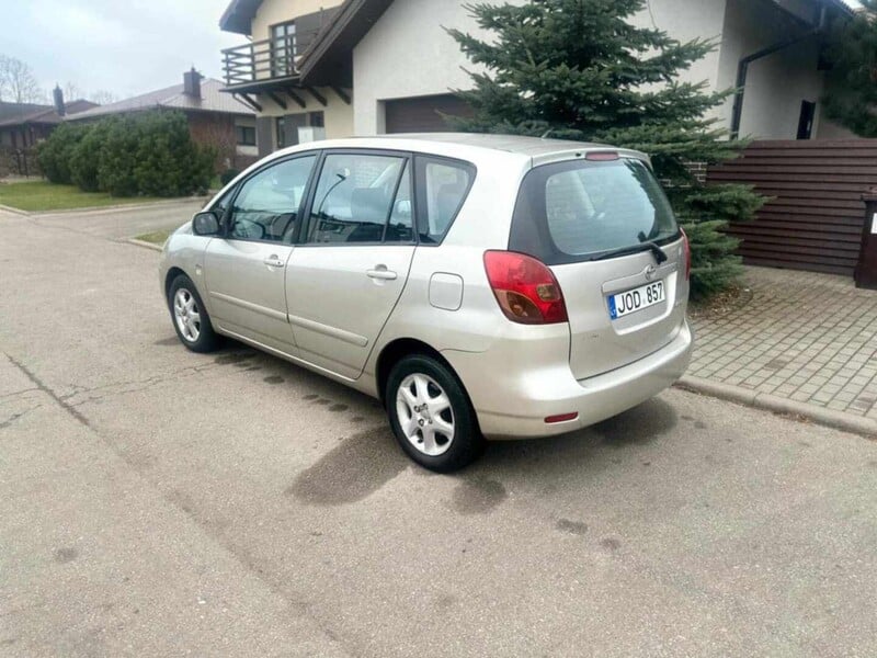 Nuotrauka 1 - Toyota Corolla Verso 2003 m Vienatūris