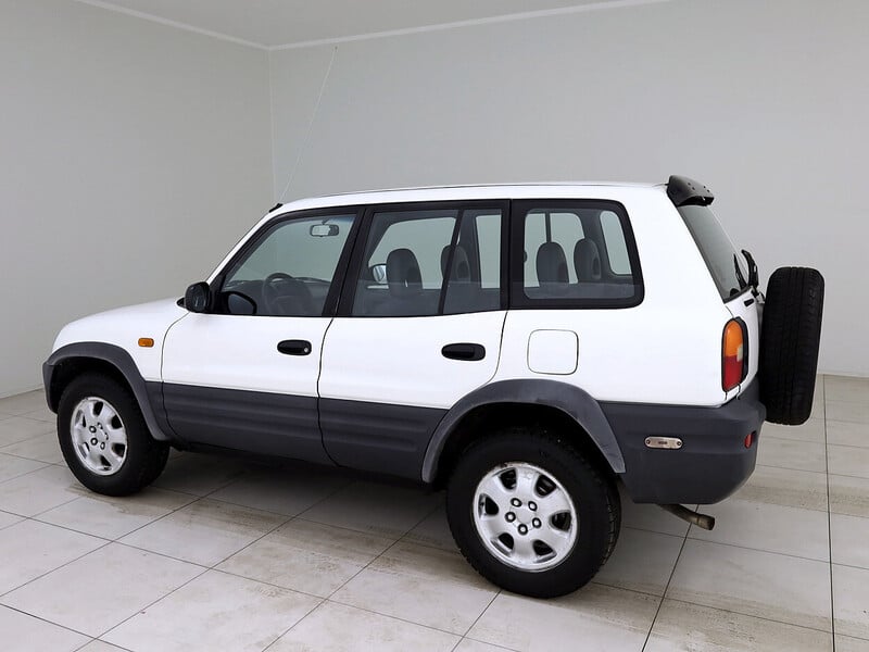 Фотография 4 - Toyota RAV4 1997 г Внедорожник / Кроссовер