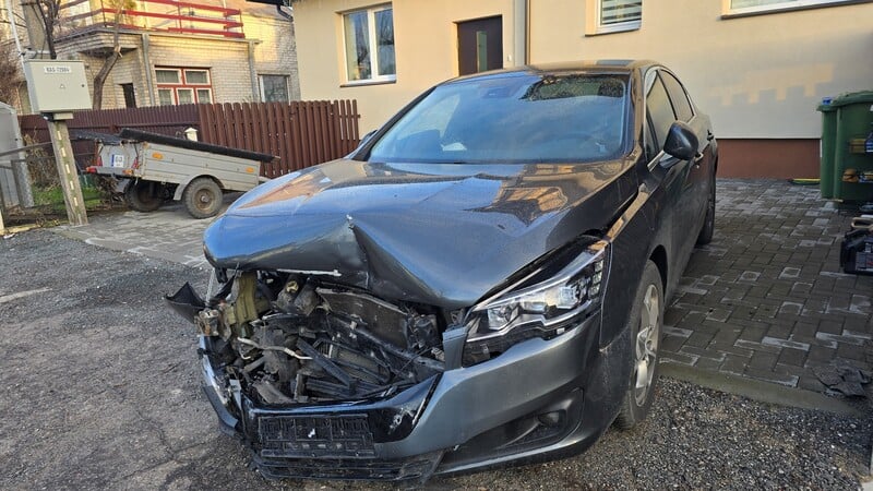 Photo 5 - Peugeot 508 2016 y Sedan