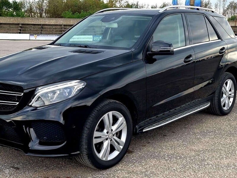 Photo 5 - Mercedes-Benz GLE 350 2016 y Off-road / Crossover