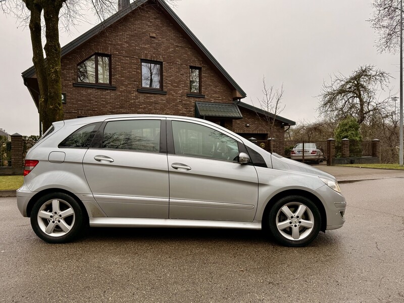 Photo 3 - Mercedes-Benz B 180 2006 y Hatchback