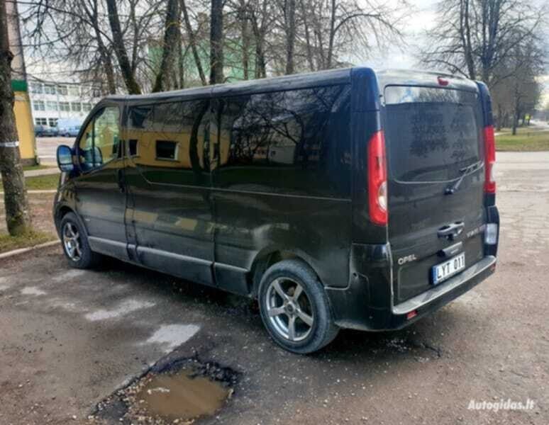 Photo 1 - Opel Vivaro 2008 y Minibus