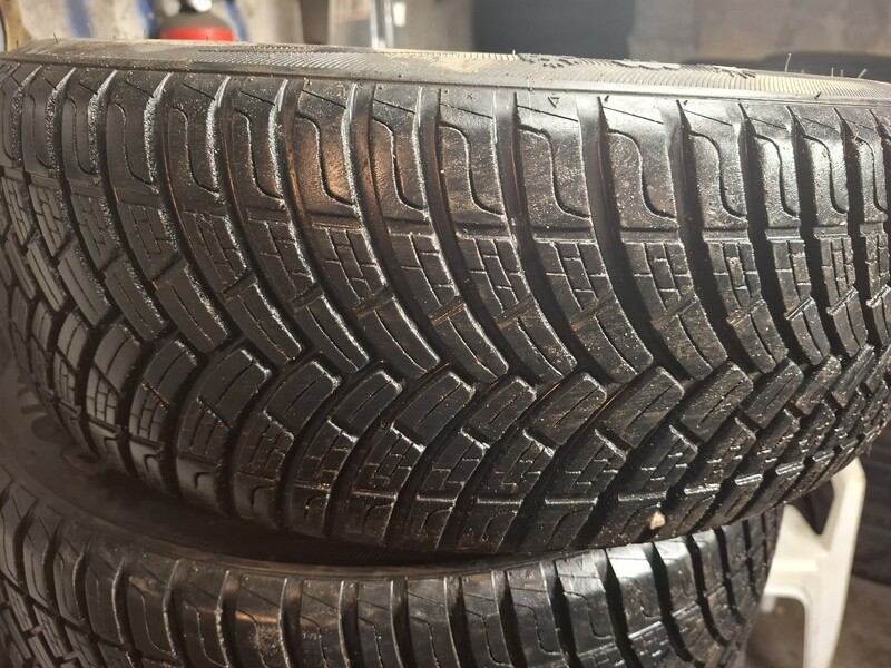 Photo 1 - Continental R15 universal tyres passanger car