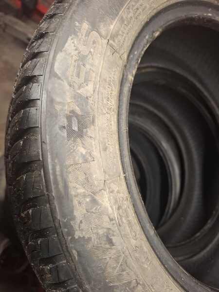 Photo 3 - Continental R15 universal tyres passanger car