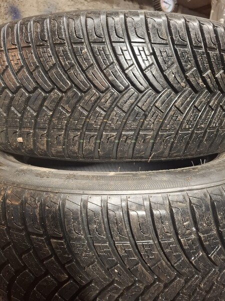 Photo 8 - Continental R15 universal tyres passanger car