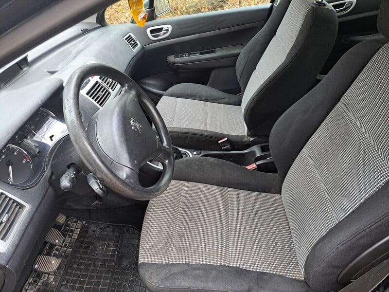 Photo 26 - Peugeot 307 Hdi 2006 y