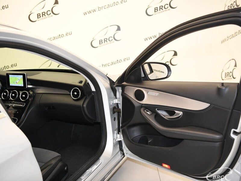 Photo 9 - Mercedes-Benz C 220 T CDI Automatas 2015 y