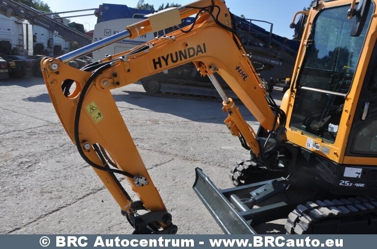 Фотография 9 - Hyundai R25Z-9AK 2019 г Мини экскаватор