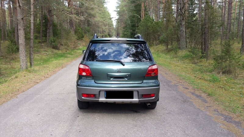 Photo 4 - Mitsubishi Outlander 2007 y Off-road / Crossover