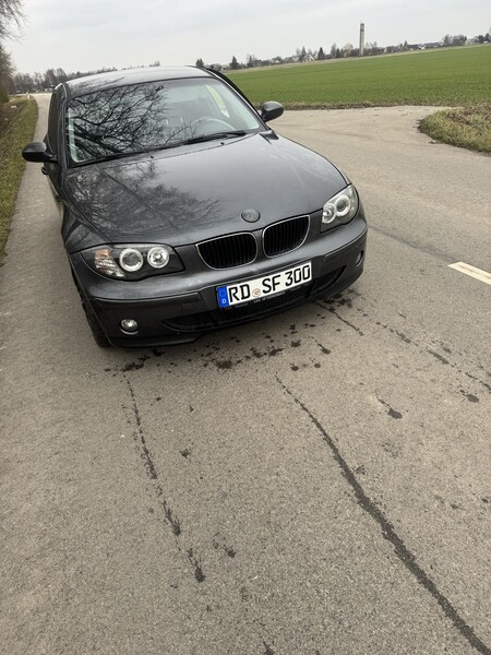 Photo 8 - Bmw 118 2006 y Hatchback