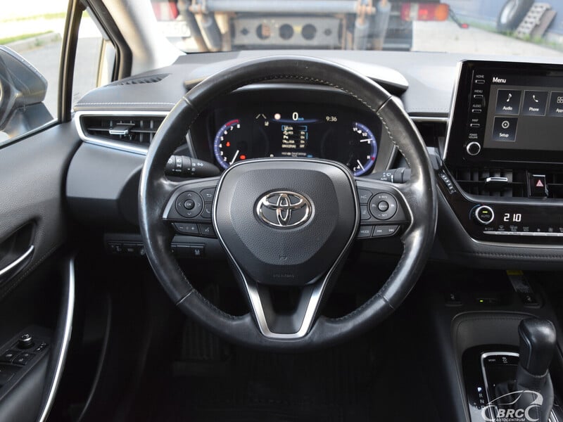 Photo 10 - Toyota Corolla A/T 2020 y