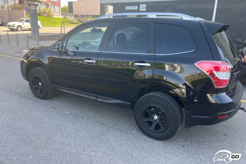 Photo 2 - Subaru Forester 2015 y Wagon