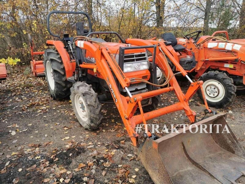 Photo 4 - Kubota IŠPARDAVIMO PABAIGA 2010 y Tractor