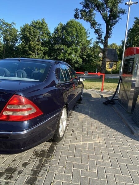 Nuotrauka 4 - Mercedes-Benz C 220 2003 m Sedanas